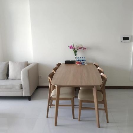 2Br 79M2 Apart & Free Pool - Vinhomes Central Park Ho Chi Minh City Exterior photo